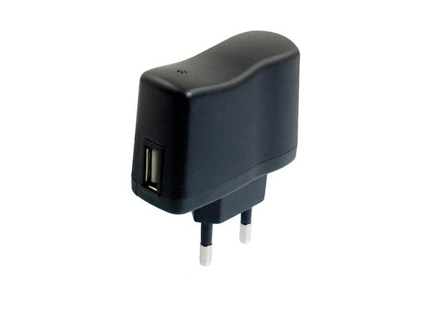 Зарядное устройство Yotrix USB Charger универсальное (сетевое, 0.5A, 1xUSB, черное)