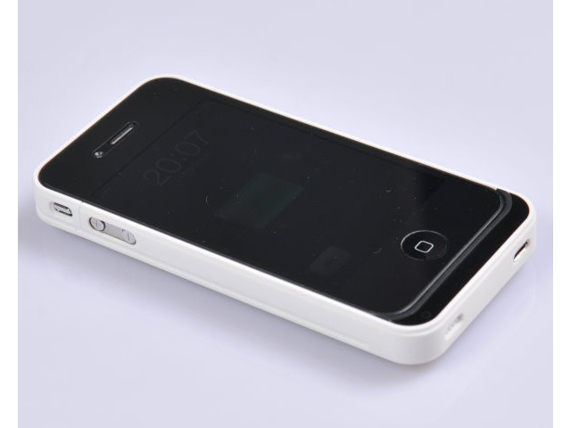Чехол с батареей QYG Power pack для Apple iPhone 4/4S (1400 mAh) (белый)
