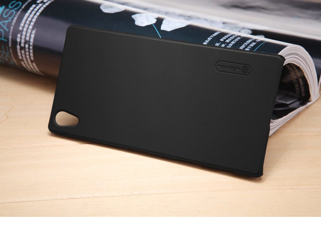 Чехол Nillkin Hard case для Sony Xperia Z5 premium (черный, пластиковый)