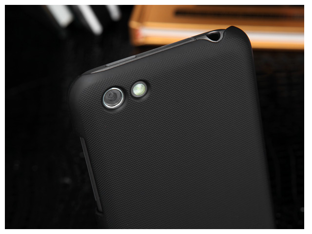 Чехол Nillkin Hard case для HTC One V (черный, пластиковый)