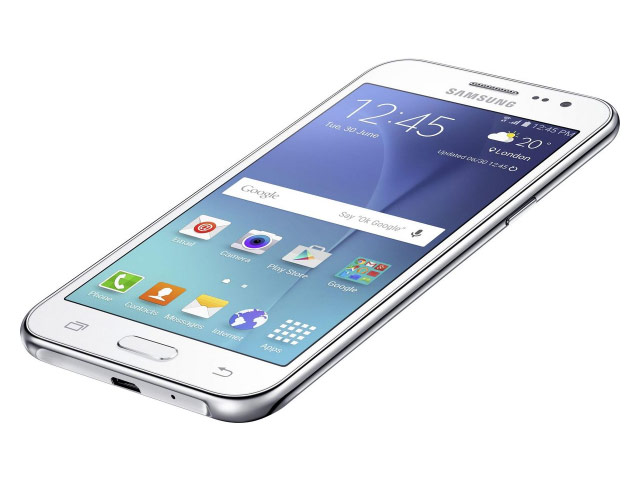 Смартфон Samsung Galaxy J2 SM-J200 (dualSIM, белый, 8Gb, экран 4.7