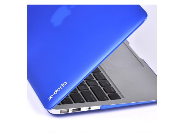 Чехол X-doria Slim-fit Durable Protective Case для Apple MacBook Air 11