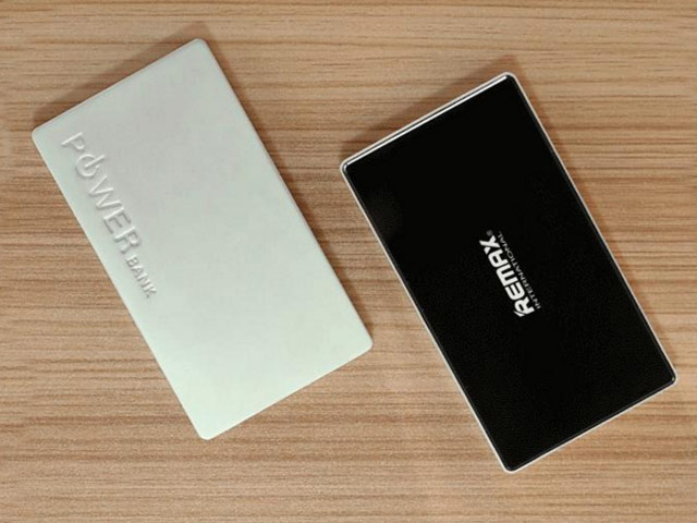 Внешняя батарея Remax N-USB Power Bank series универсальная (6000 mAh, серебристая)