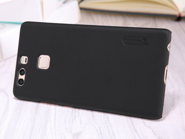 Чехол Nillkin Hard case для Huawei P9 (черный, пластиковый)
