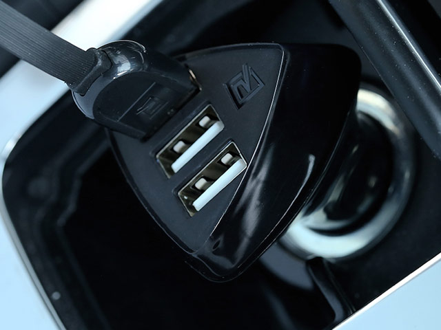 Зарядное устройство Remax Aliens Car Charger универсальное (автомобильное, 4.2A, 3xUSB, черное)