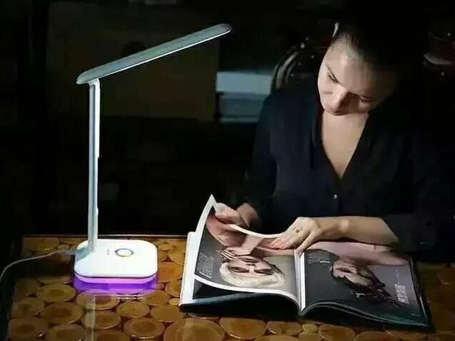 Настольная лампа Remax Folding Eye Big Lamp (светодиодная, белая)