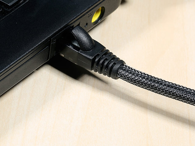 Ethernet-кабель Remax High-speed Network Cable универсальный (1 метр, армированный, черный)