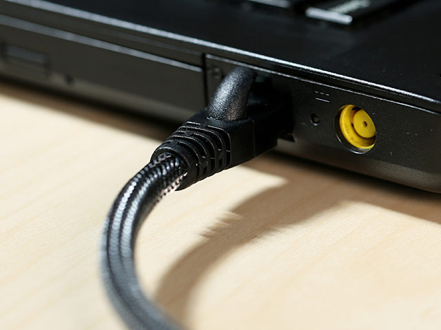 Ethernet-кабель Remax High-speed Network Cable универсальный (5 метров, армированный, черный)