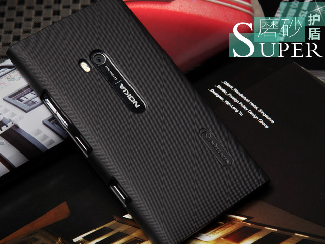 Чехол Nillkin Hard case для Nokia Lumia 900 (черный, пластиковый)
