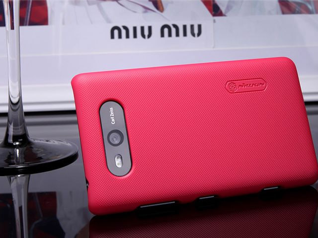 Чехол Nillkin Hard case для Nokia Lumia 820 (красный, пластиковый)