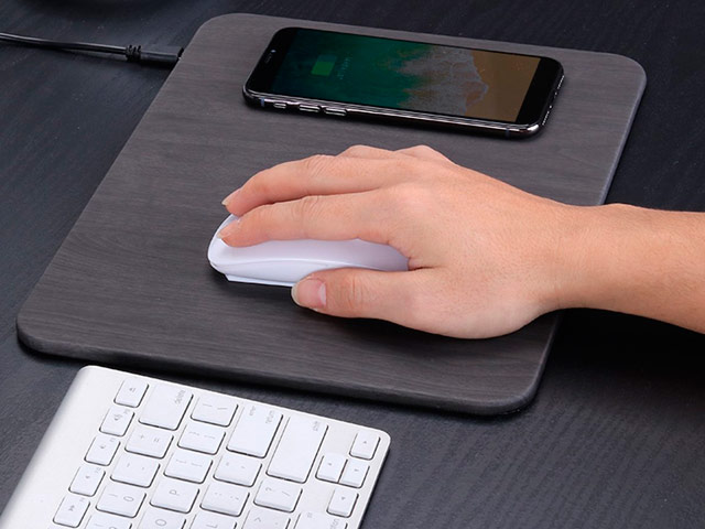 Беспроводное зарядное устройство Synapse Wireless Charging Mouse Pad (деревянное, коврик для мыши, стандарт QI)