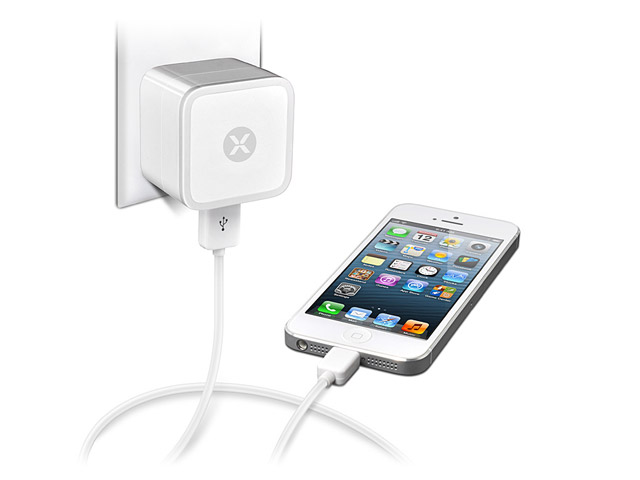 Зарядное устройство Dexim 2.1A AC Adapter для Apple iPhone 5/iPad 4/iPod touch (7-th gen.)/iPad mini (220В, белое, Lightning)