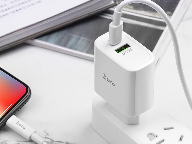 Зарядное устройство Hoco Intelligent Charger C57A универсальное (сетевое, 18W, Quick Charge 3.0, PD 2.0, белое)