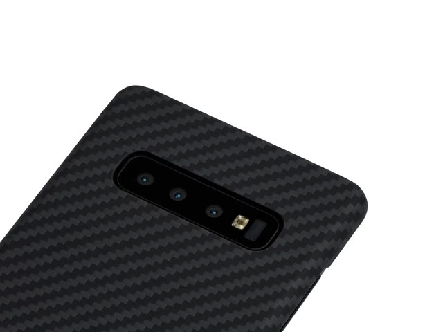 Чехол Synapse Carbon Shell для Samsung Galaxy S10 (черный, карбон)