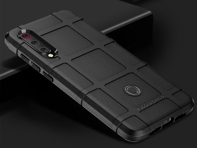 Чехол Yotrix RuggedShield для Xiaomi Mi 9 SE (черный, гелевый)