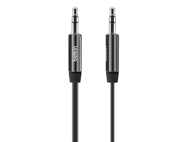 AUX-кабель Belkin Flat Aux 3' cable (черный, 0,9 м, разъемы 3.5 мм)