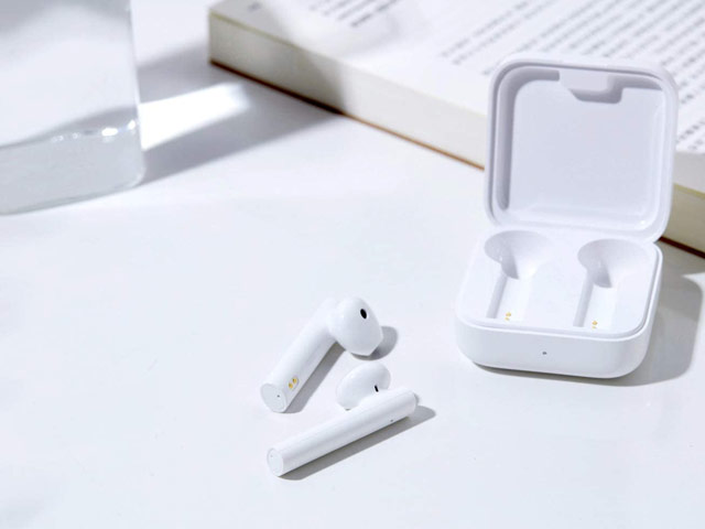 Беспроводные наушники Xiaomi Mi True Wireless Earphones 2 Basic (белые, пульт/микрофон)