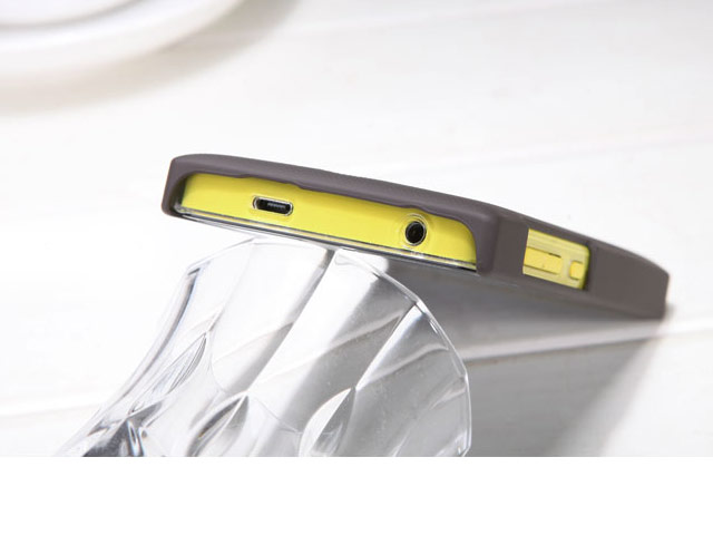 Чехол Nillkin Hard case для Nokia Asha 502 (белый, пластиковый)