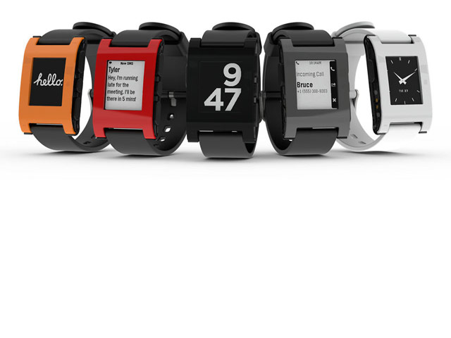 Электронные наручные часы Pebble Smartwatch (белые, пластиковые)