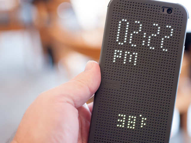 Чехол HTC Dot View для HTC new One (HTC M8) (черный, пластиковый)