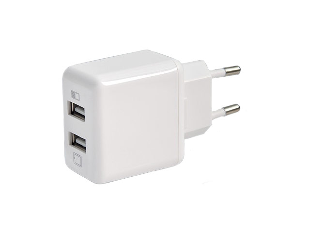 Зарядное устройство Yotrix USB Power Adapter универсальное (сетевое, 2.4A, 2xUSB, белое)