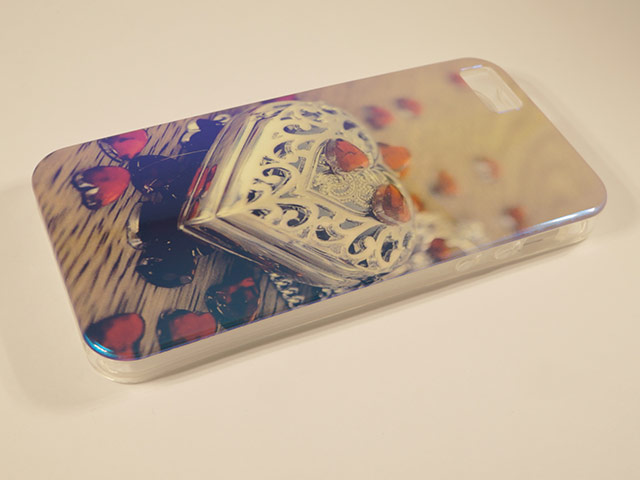Чехол Yotrix CreativeCase для Apple iPhone 5/5S (Heart Shaped Box, гелевый) (NPG)