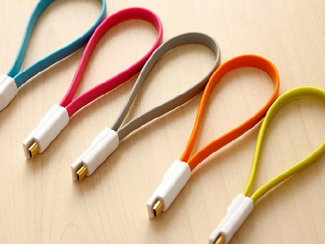 USB-кабель Yotrix Magnet Micro USB Cable универсальный (серый, 15 см, microUSB, магнитный)