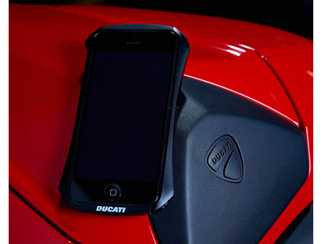 Чехол Draco Ventare Ducati для Apple iPhone 5/5S (черный, алюминиевый)